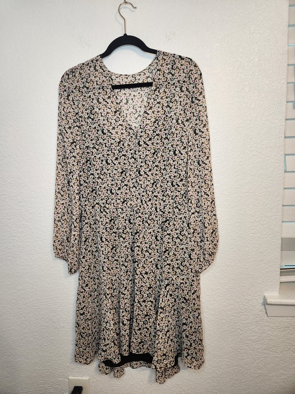 WHBM Floral V-Neck Long Sleeve Tiered Dress Black Cream cottagecore dress size L